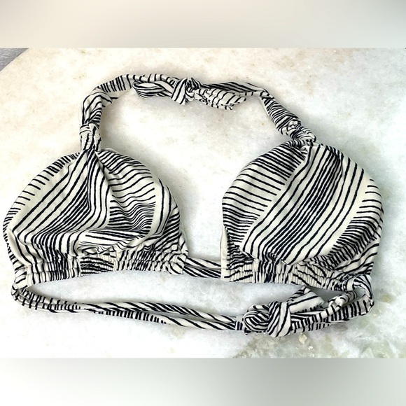 VIX Paula Hermanny bikini top only sz D halter black and white - Picture 1 of 6